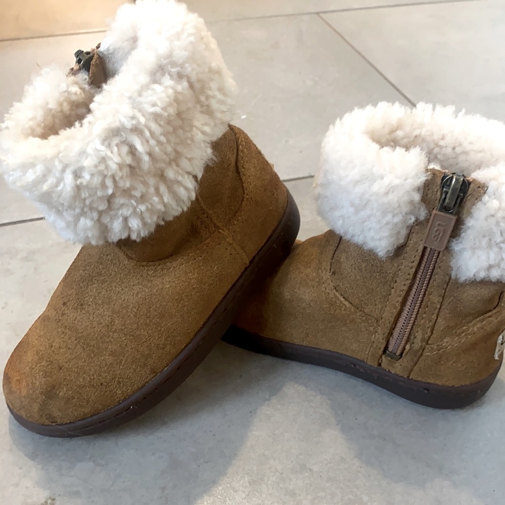 Girls Ugg’s